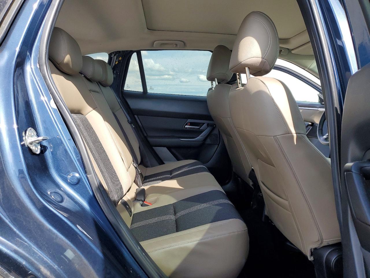 2025 MAZDA CX-50 Premium