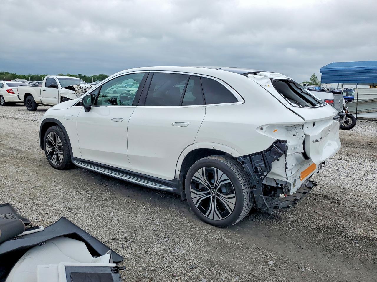 2024 MERCEDES-BENZ EQE SUV EQE350+
