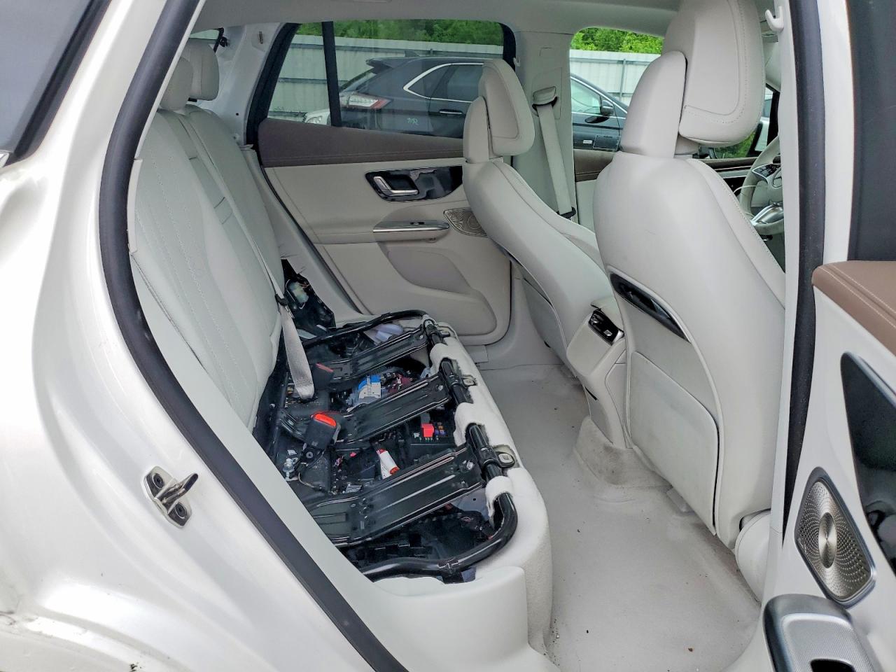 2024 MERCEDES-BENZ EQE SUV EQE350+
