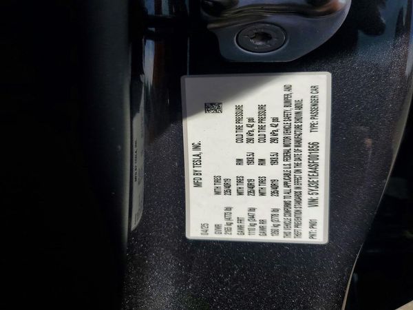 2025 TESLA MODEL 3