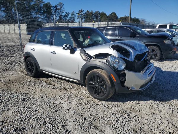 2016 MINI COOPER