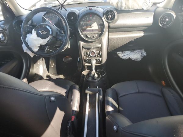 2016 MINI COOPER