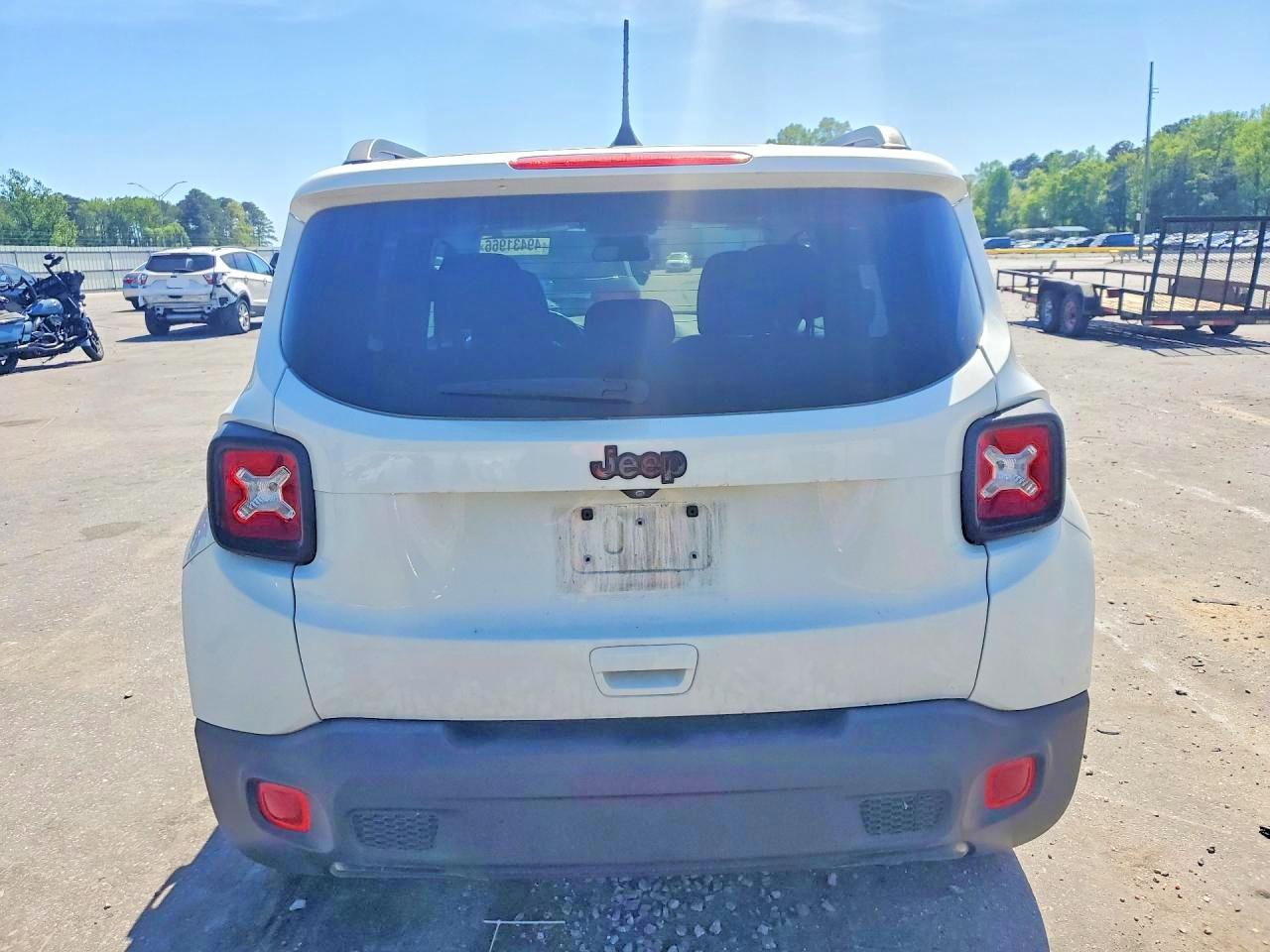 2019 JEEP RENEGADE LATITUDE 4X2