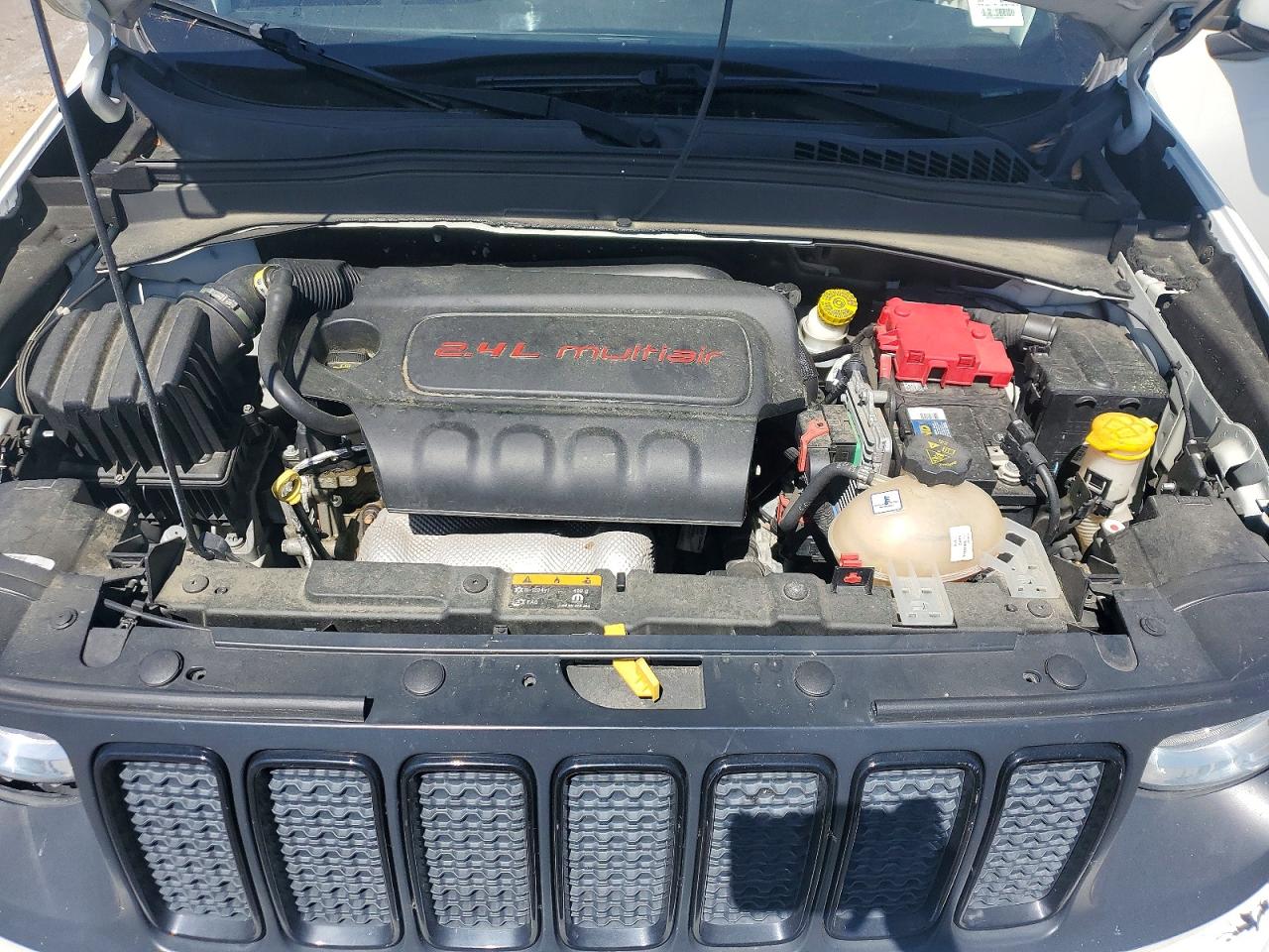 2019 JEEP RENEGADE LATITUDE 4X2