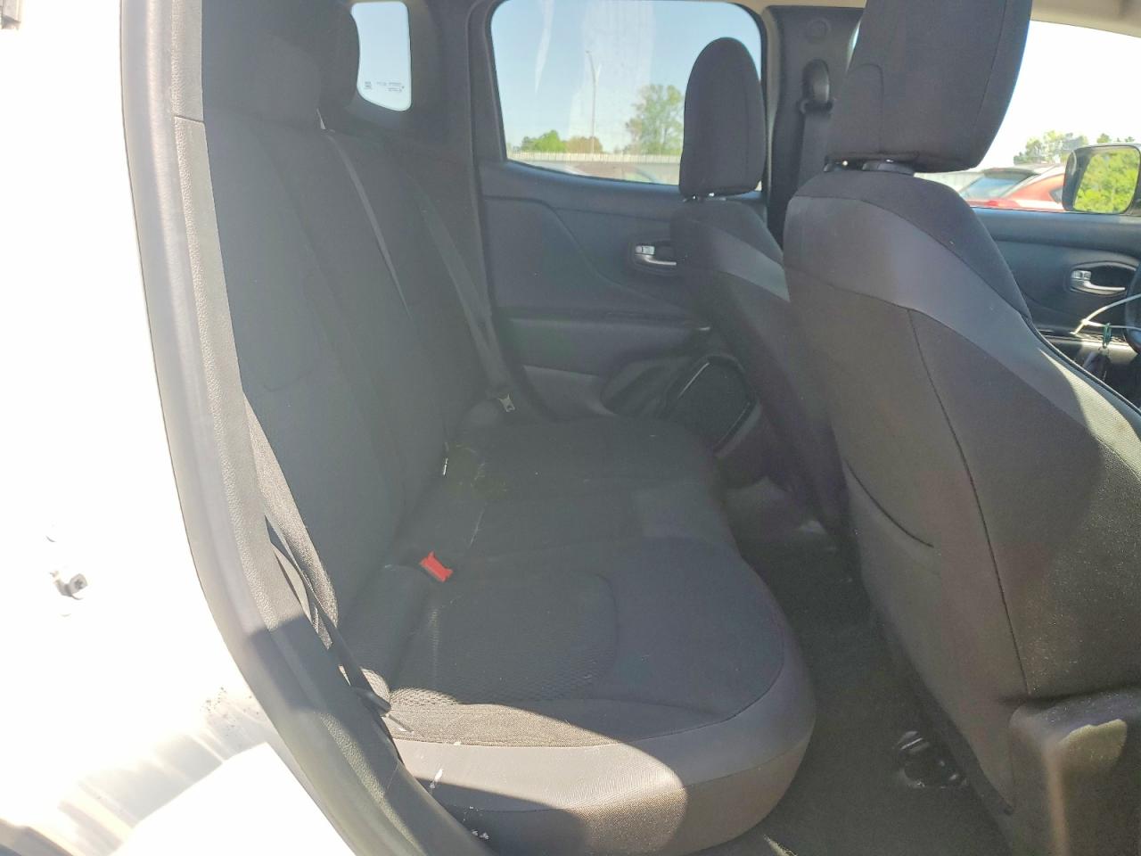 2019 JEEP RENEGADE LATITUDE 4X2