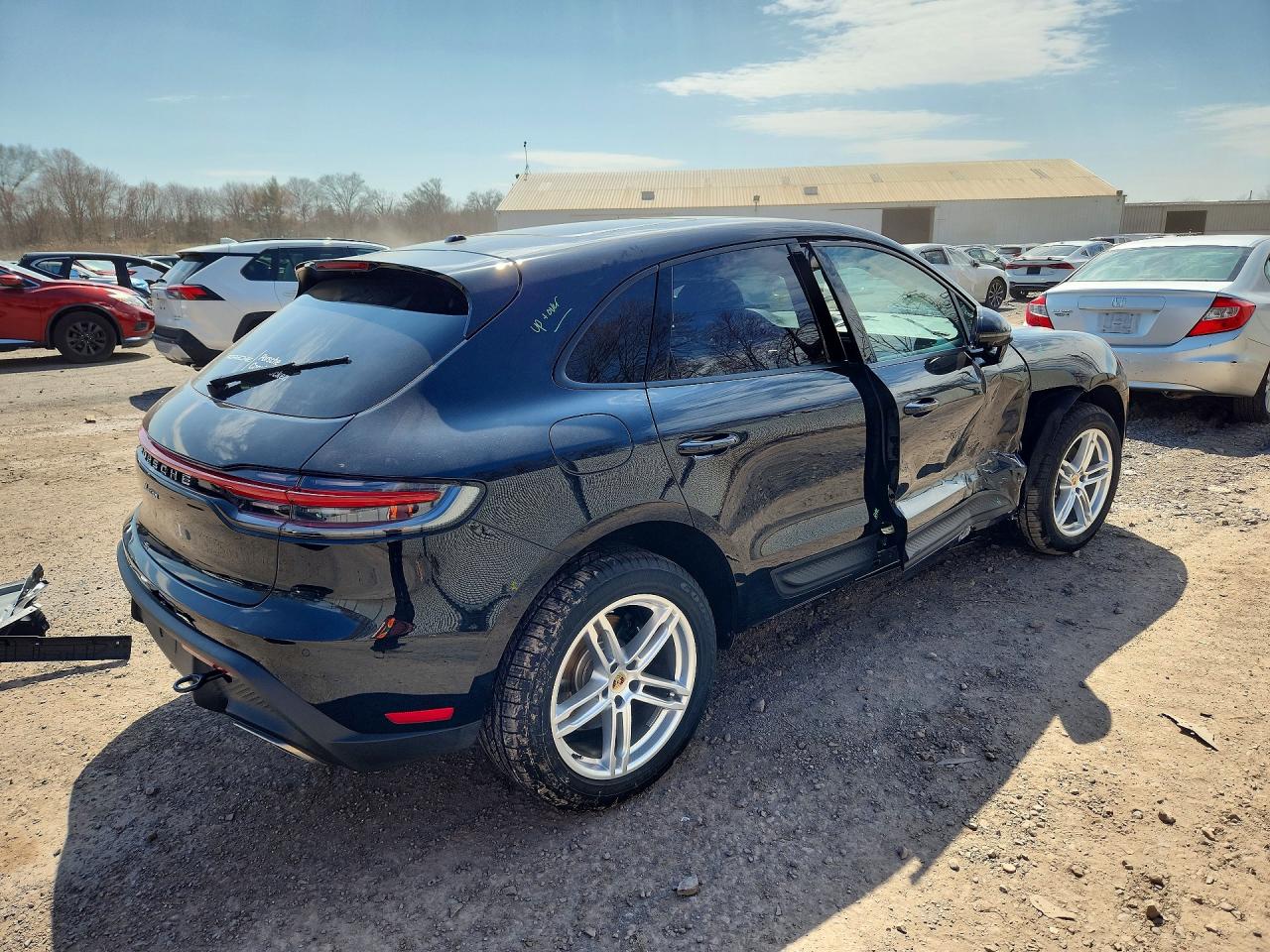 2026 PORSCHE MACAN Macan, Macan T