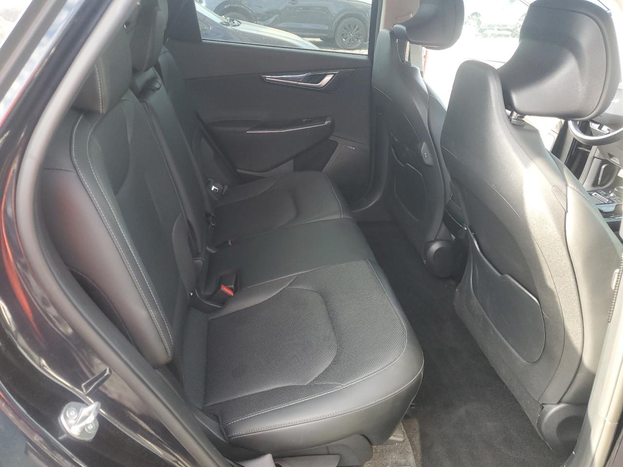 2023 KIA EV6 Light, Wind
