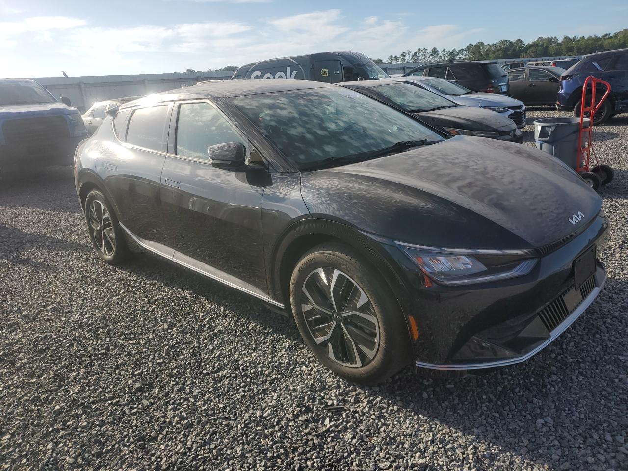 2023 KIA EV6 Light, Wind