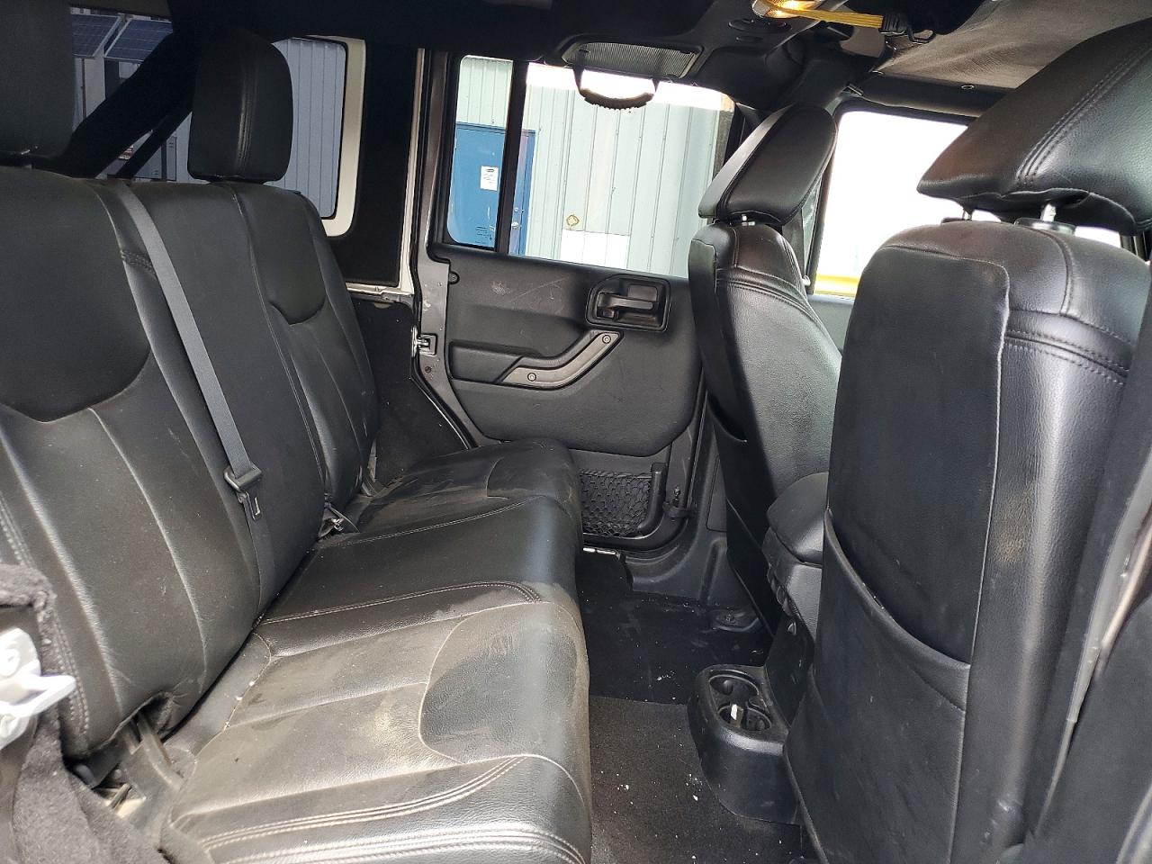 2017 JEEP WRANGLER UNLIMITED SPORT 4X4