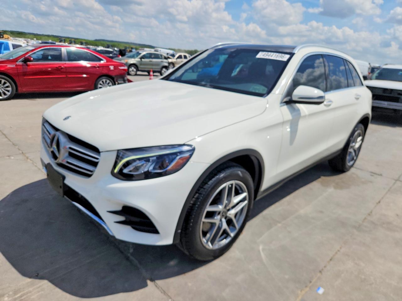 2019 MERCEDES-BENZ GLC GLC300
