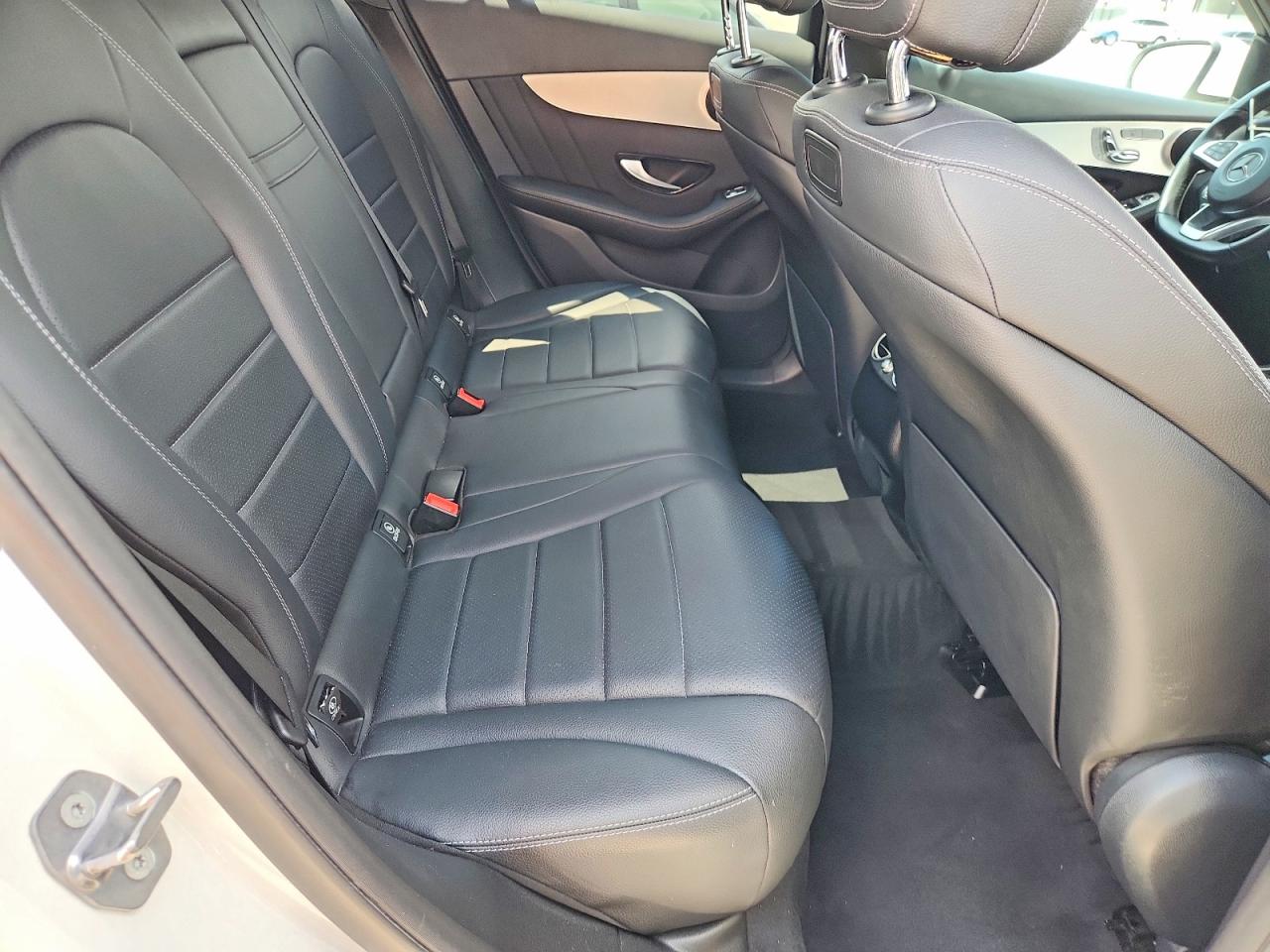 2019 MERCEDES-BENZ GLC GLC300