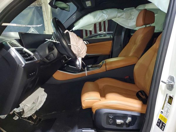 2024 BMW X5 xDrive40i — DENT