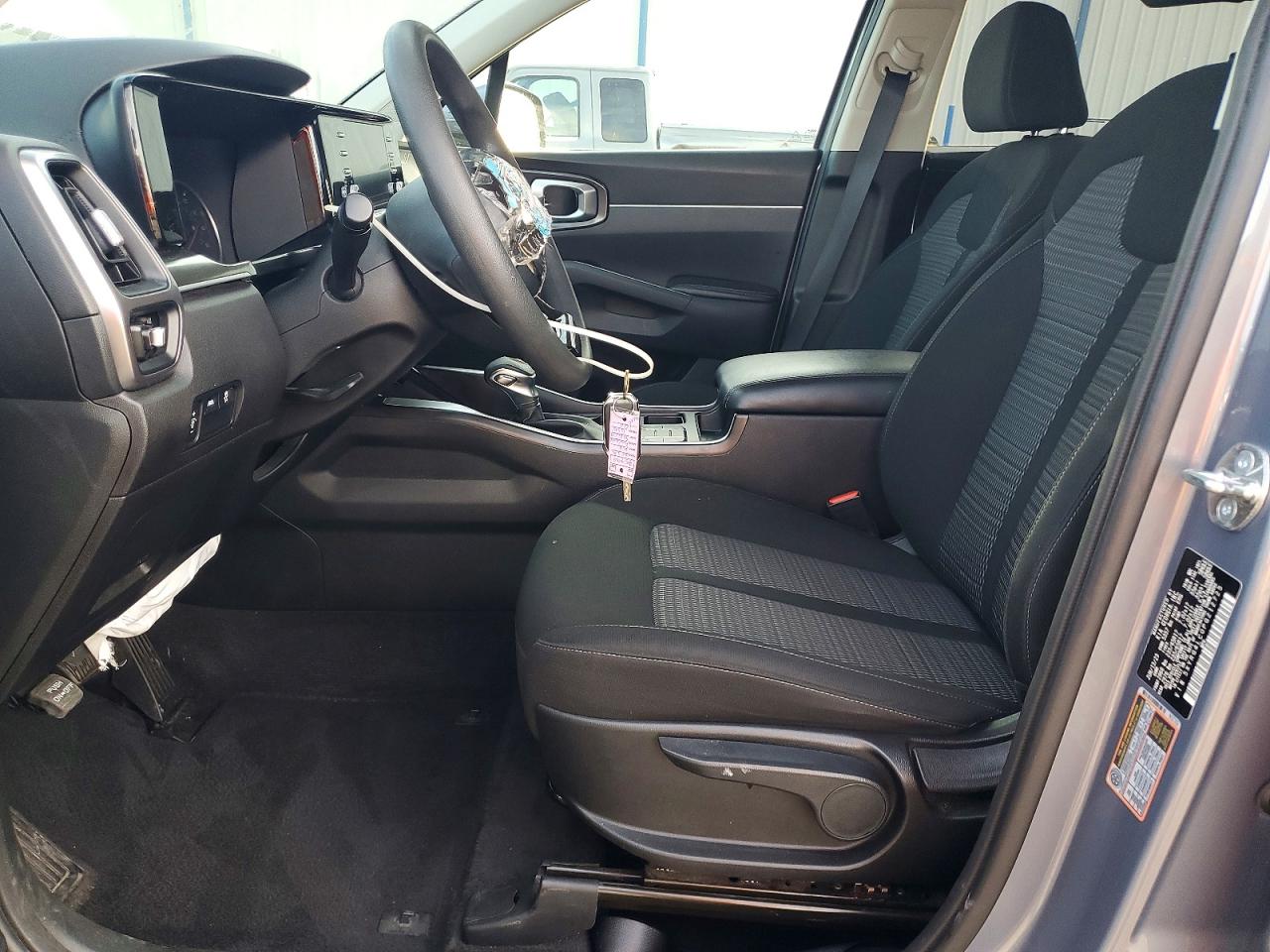 2023 KIA SORENTO LX