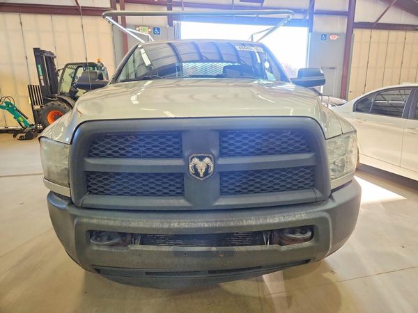 2013 RAM 3500 ST CREW CAB 4X2