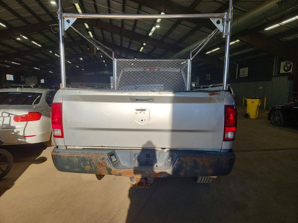 2013 RAM 3500 ST CREW CAB 4X2