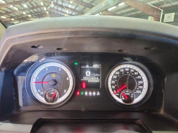 2013 RAM 3500 ST CREW CAB 4X2
