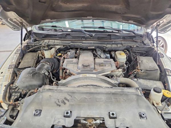 2013 RAM 3500 ST CREW CAB 4X2