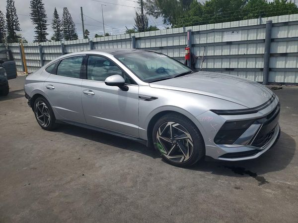 2024 HYUNDAI SONATA