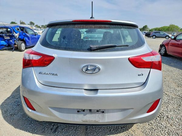 2017 HYUNDAI ELANTRA