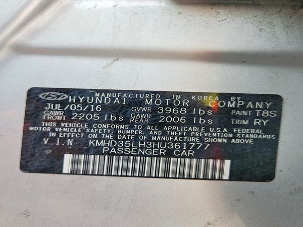 2017 HYUNDAI ELANTRA