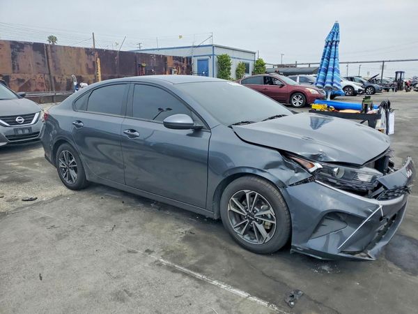 2024 KIA FORTE LX, LXS