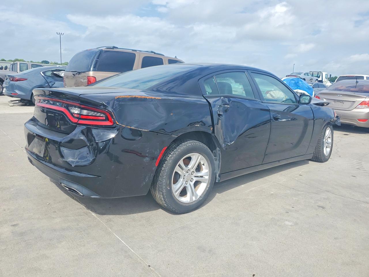 2020 DODGE CHARGER SXT
