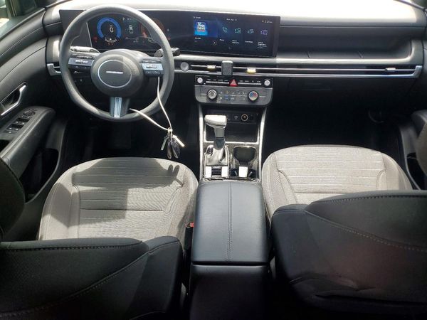 2025 HYUNDAI SANTA CRUZ SE