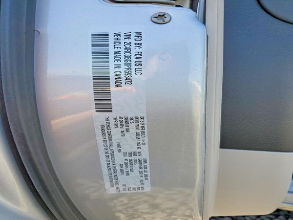 2023 CHRYSLER PACIFICA Touring L — VINS