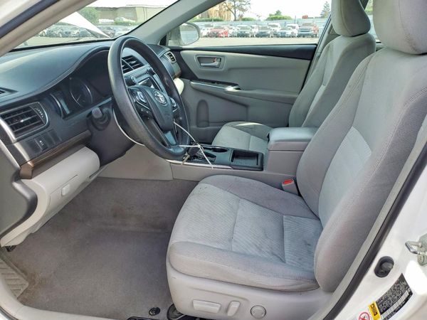 2016 TOYOTA CAMRY