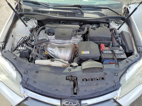 2016 TOYOTA CAMRY