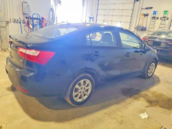 2015 KIA RIO LX 4DR GL - Middle-low