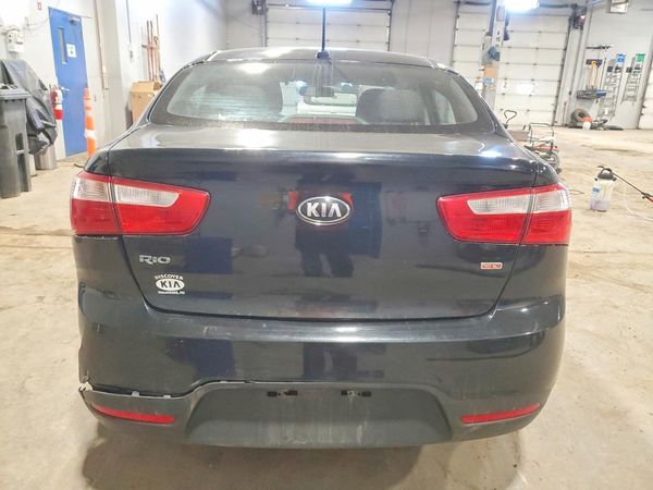 2015 KIA RIO LX 4DR GL - Middle-low