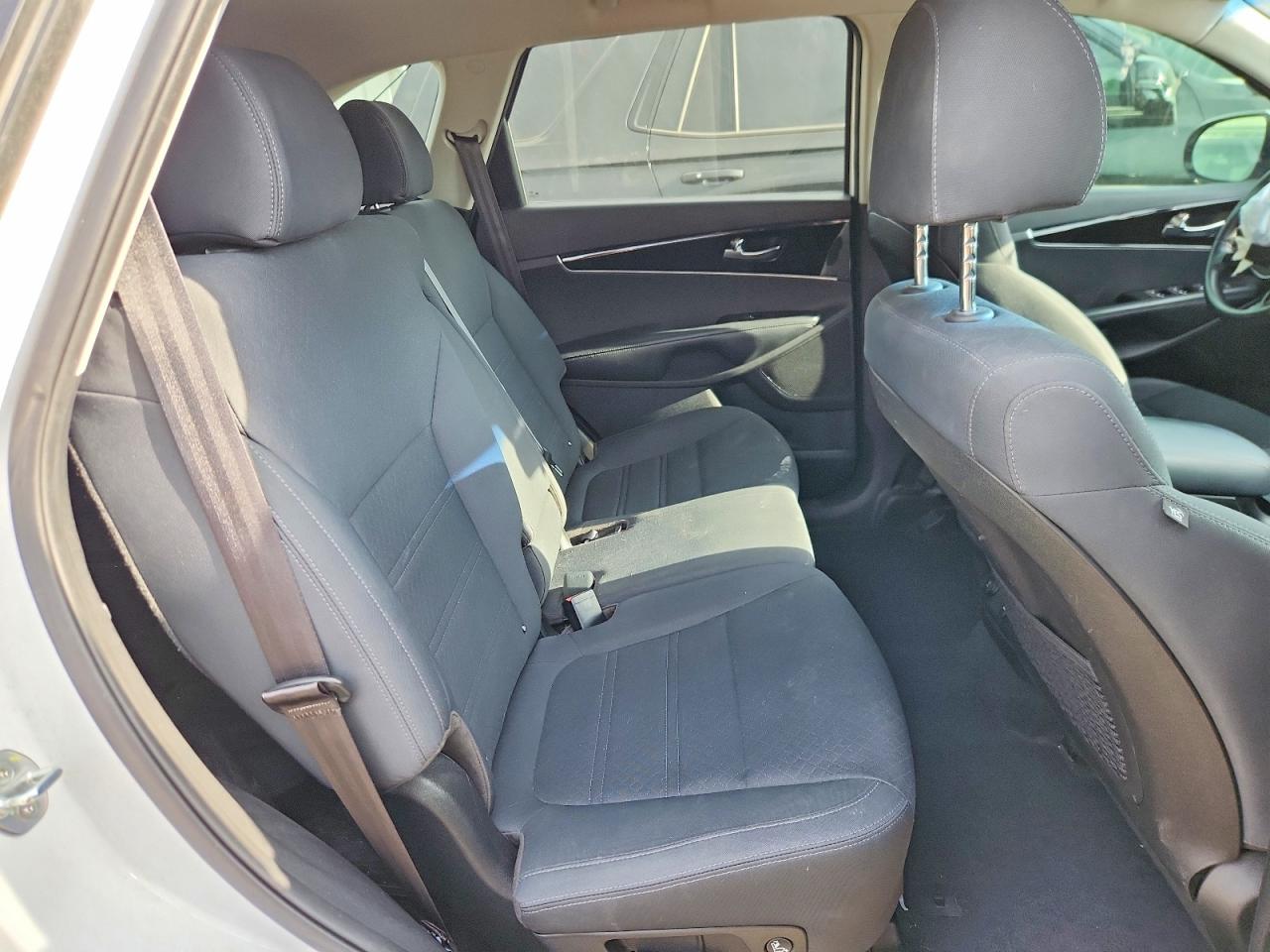 2020 KIA SORENTO L, LX, S