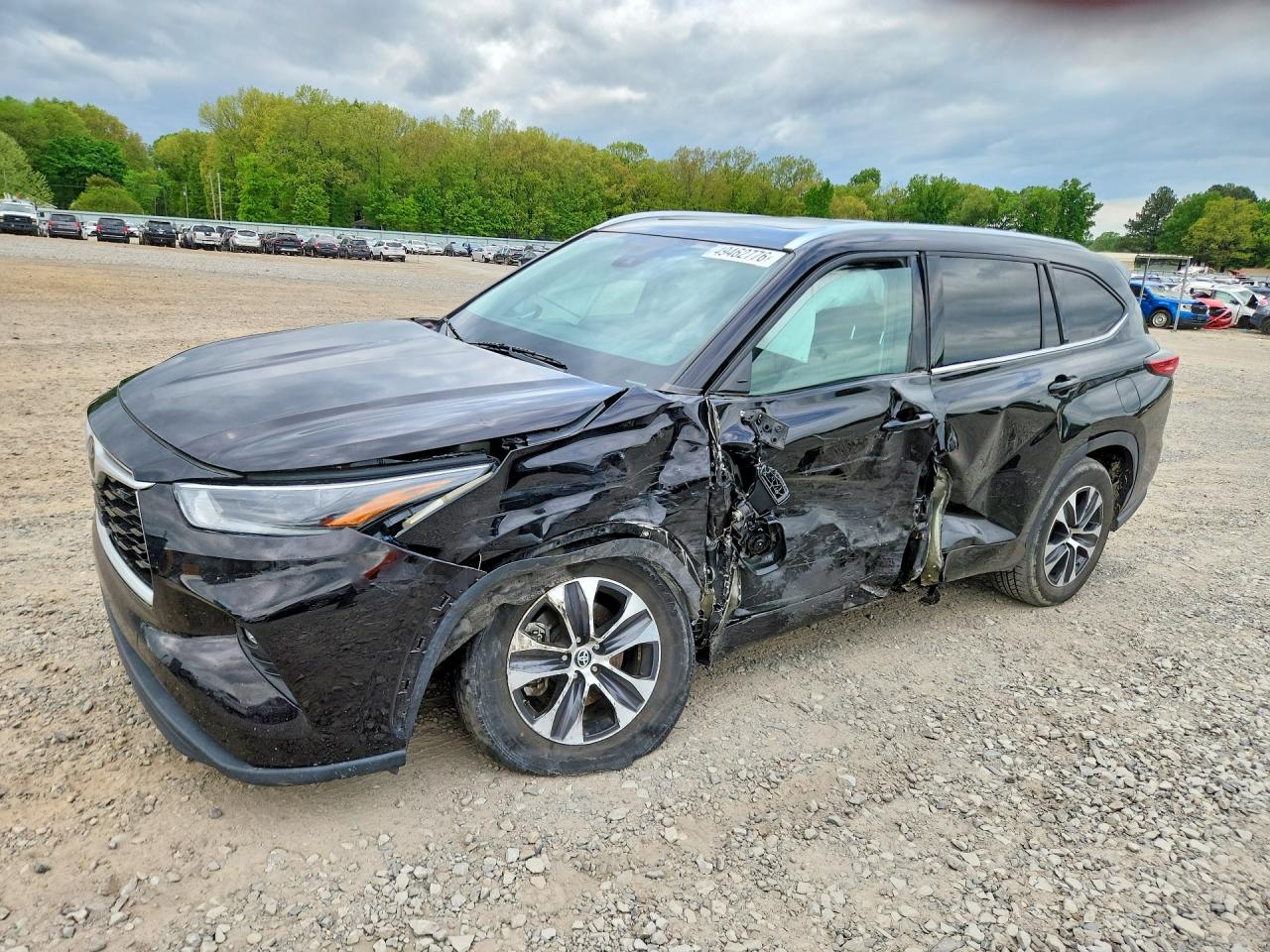 2021 TOYOTA HIGHLANDER XLE