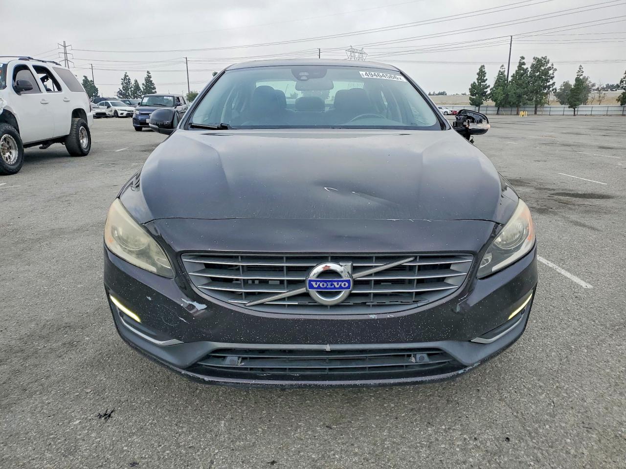 2015 VOLVO S60 Platinum (non R design)