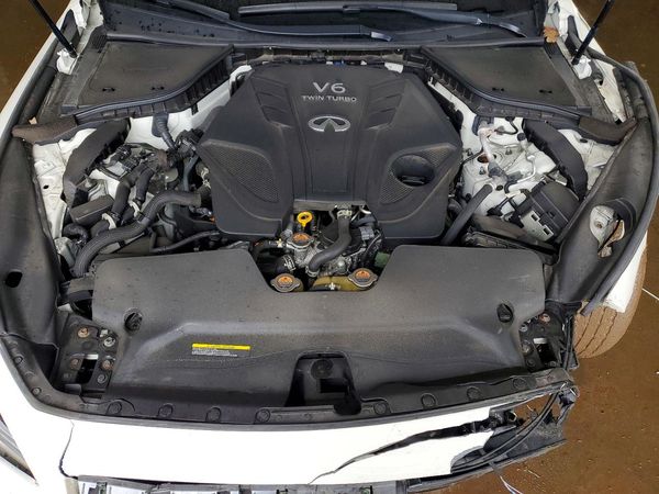 2022 INFINITI Q50 LUXE