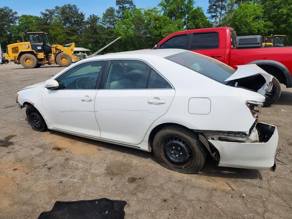 2012 TOYOTA CAMRY