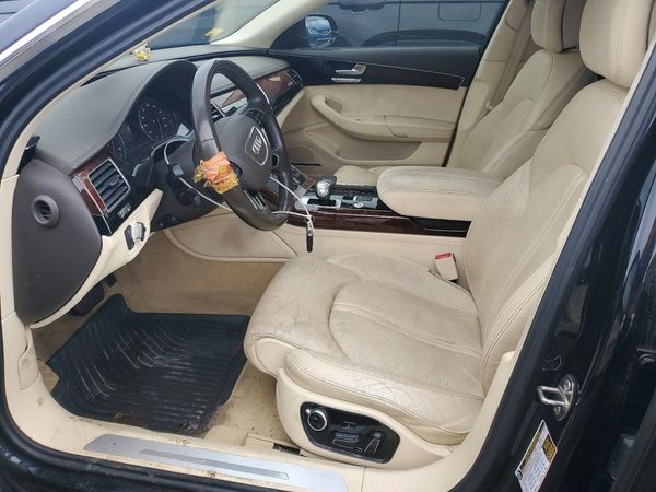 2012 AUDI A8