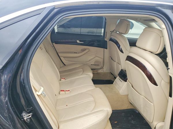 2012 AUDI A8