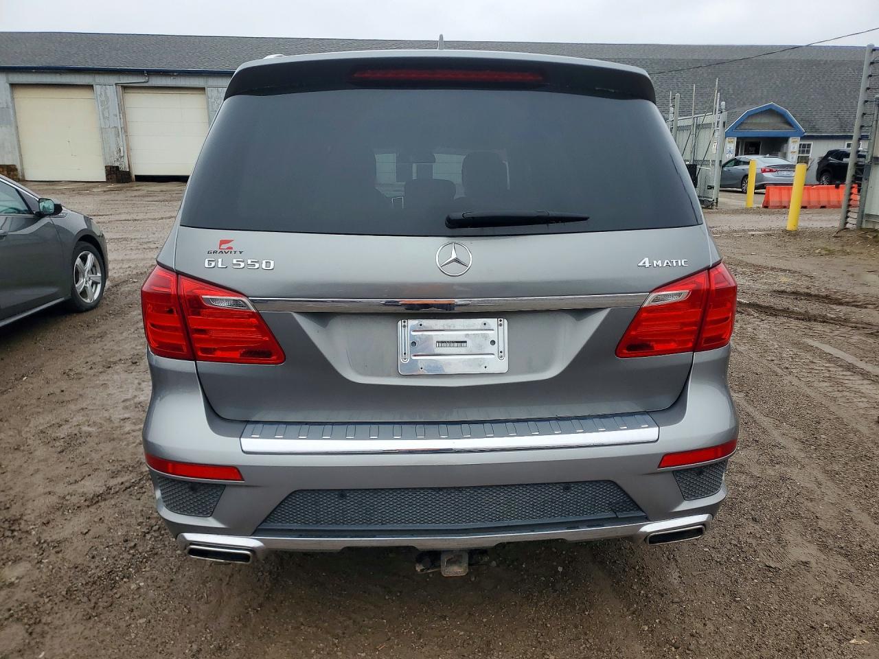 2015 MERCEDES-BENZ GL GL550 4MATIC