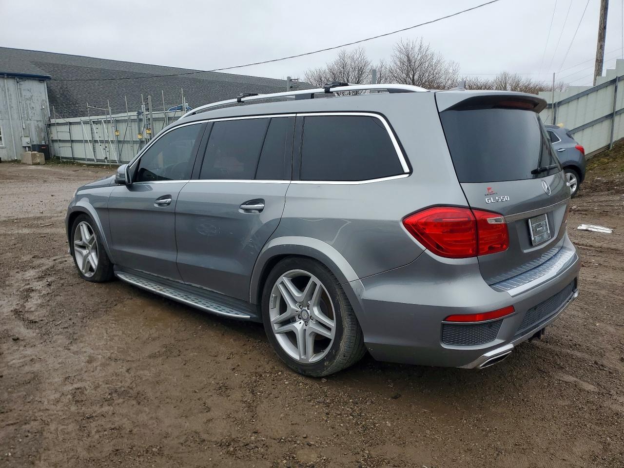 2015 MERCEDES-BENZ GL GL550 4MATIC