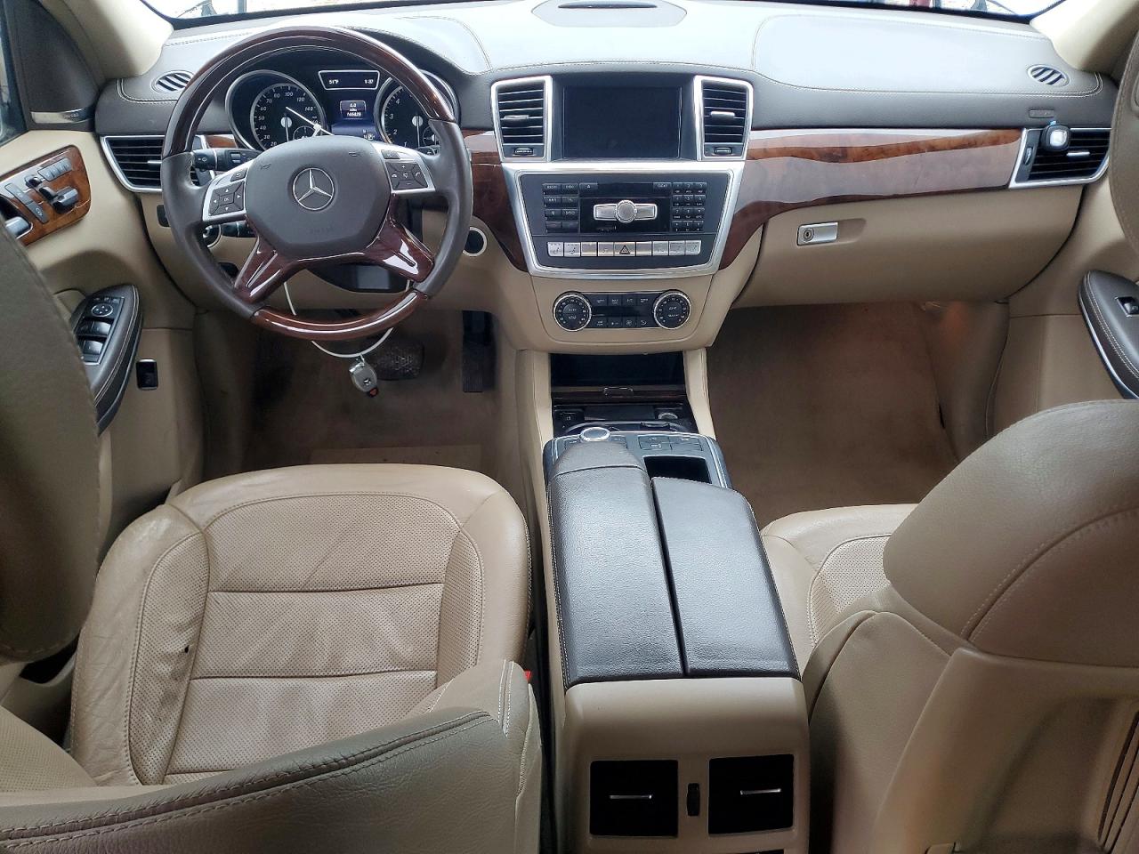 2015 MERCEDES-BENZ GL GL550 4MATIC