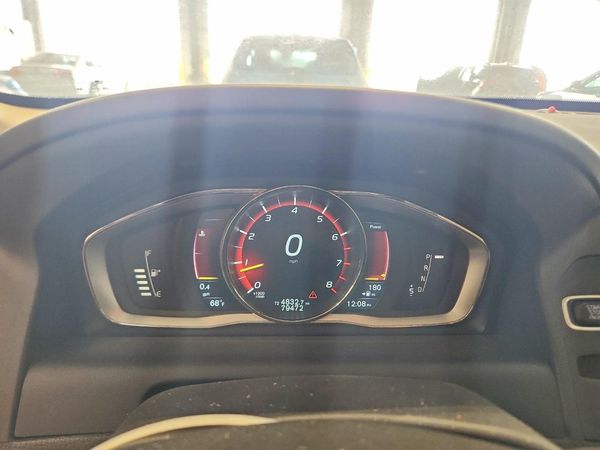 2016 VOLVO XC60