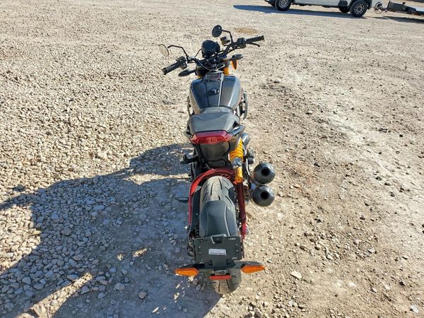 2024 INDIAN MOTORCYCLE CO. FTR R CARB — DIRR