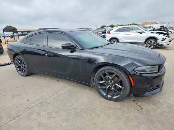 2020 DODGE CHARGER SXT
