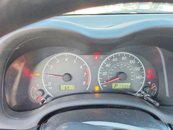 2013 TOYOTA COROLLA