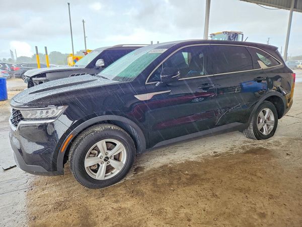 2022 KIA SORENTO LX