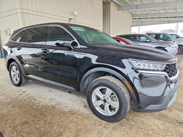 2022 KIA SORENTO LX