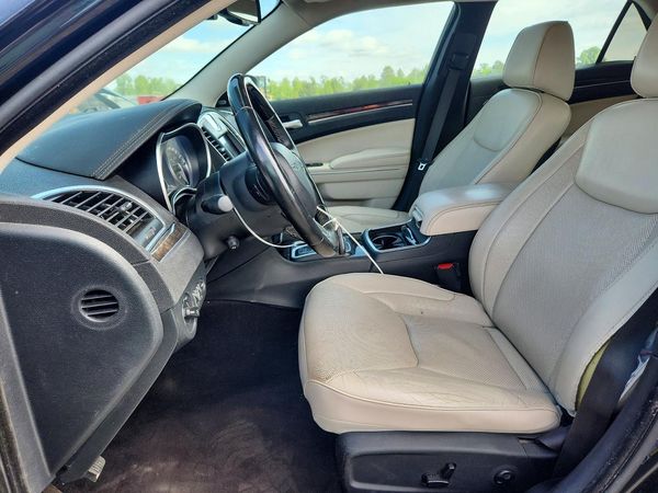 2018 CHRYSLER 300