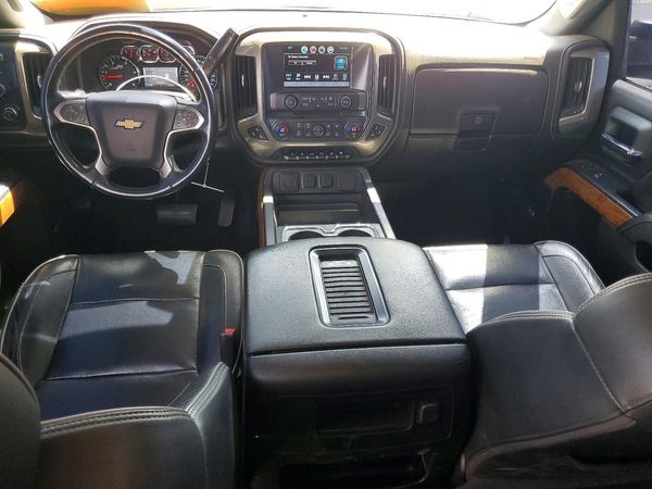 2017 CHEVROLET SILVERADO High Country